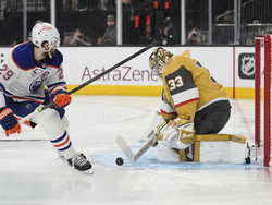 Oilers Golden Knights Hockey