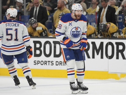 Oilers Golden Knights Hockey
