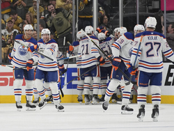 Oilers Golden Knights Hockey