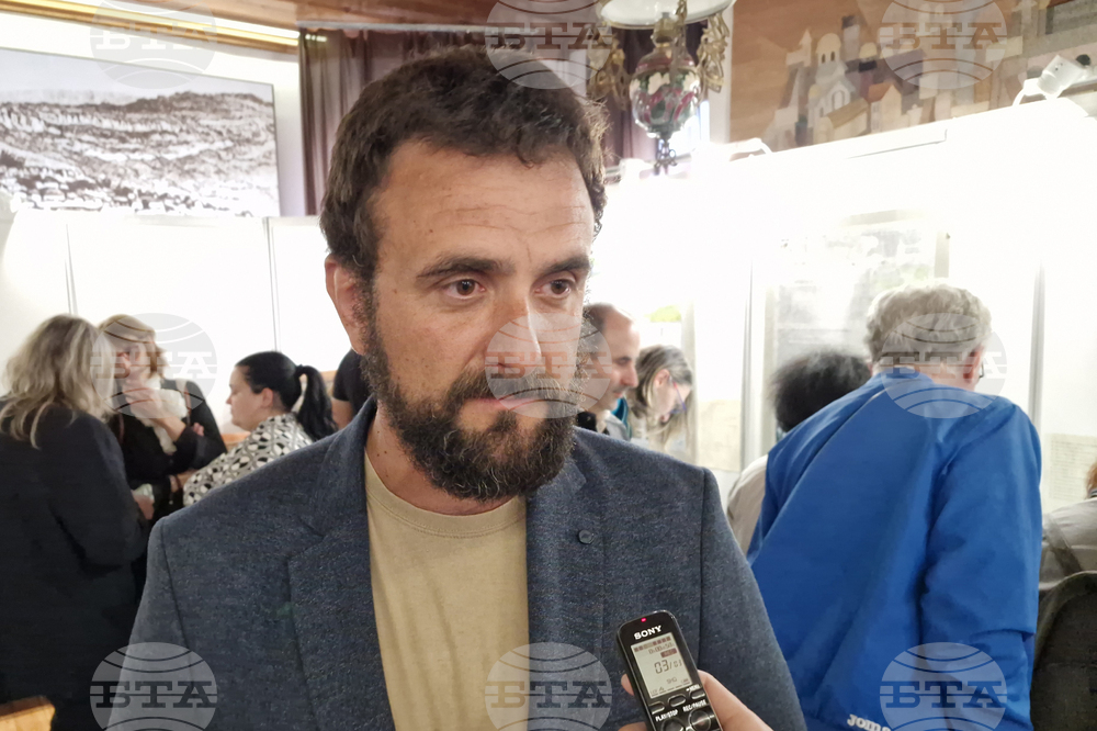 Велико Търново - „Археологически разкопки и находки от праисторията до по-нови времена“ - изложба - откриване