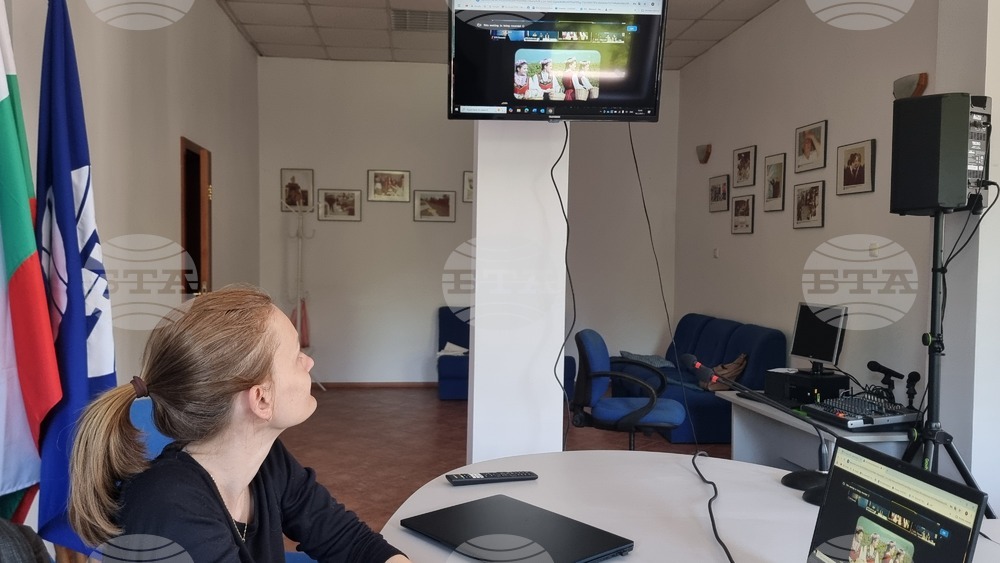 Национален пресклуб на БТА Хасково - представяне на списание ЛИК - д-р Веселина Узунова