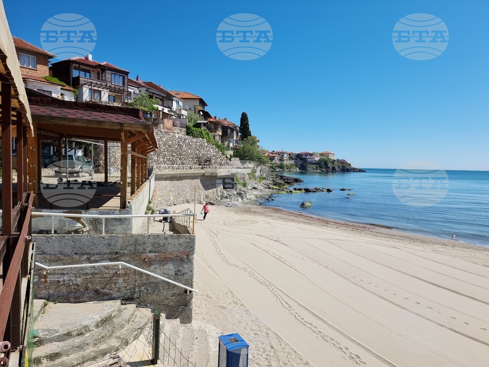 Sozopol Central Beach Receives Blue Flag Award for Another Year in 2025