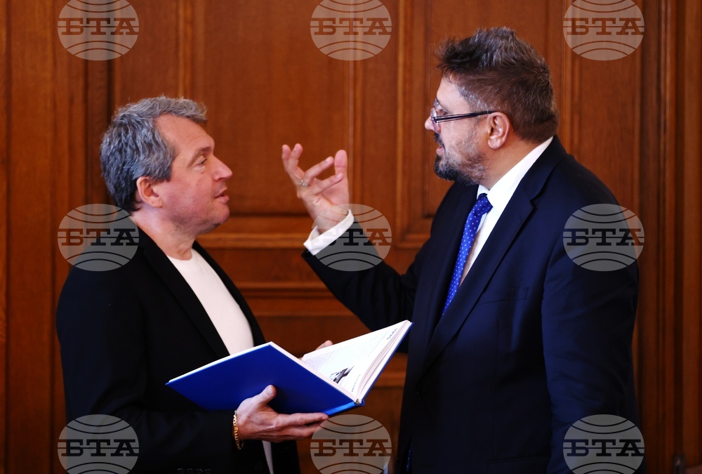 Парламент - Комисия по културата и медиите - заседание
