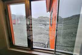 Day 50 - RSV 421 - Researchers and Reporters Reach Livingston Island
