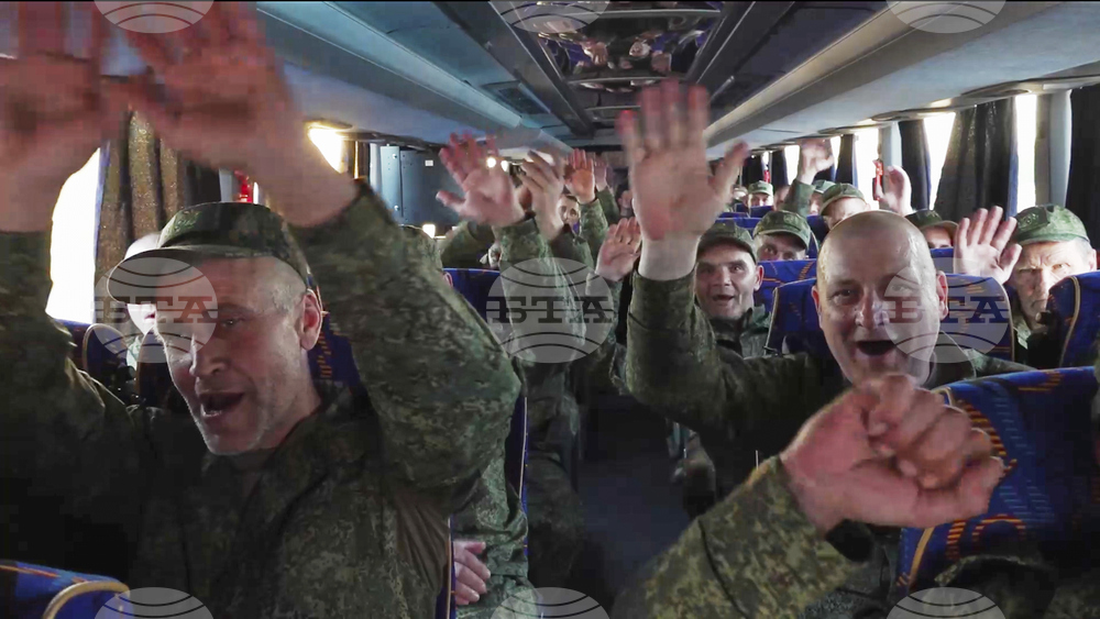 Русия и Украйна завършиха процеса по най-голямата размяна на военнопленници от началото на войната, съобщи руското министерство на отбраната