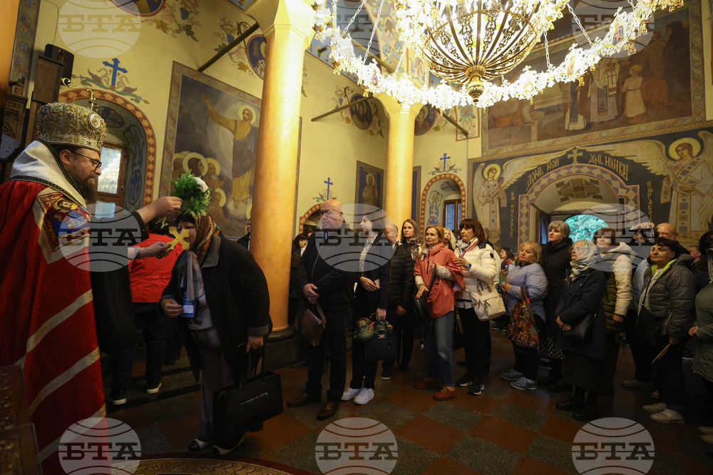 Prayer Service for Bulgarian Media Worldwide Held in Klisura Monastery