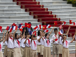 Vietnam France