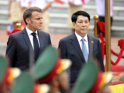 Vietnam France