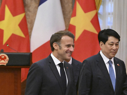 Vietnam France