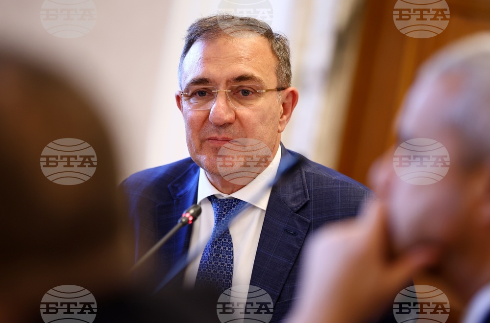 Народно събрание - Комисия по демографската политика, децата и семейството