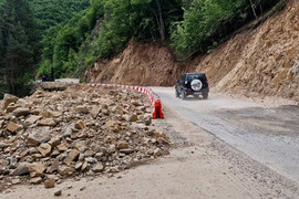 Девин - Михалково - Кричим - път - забрана за движение
