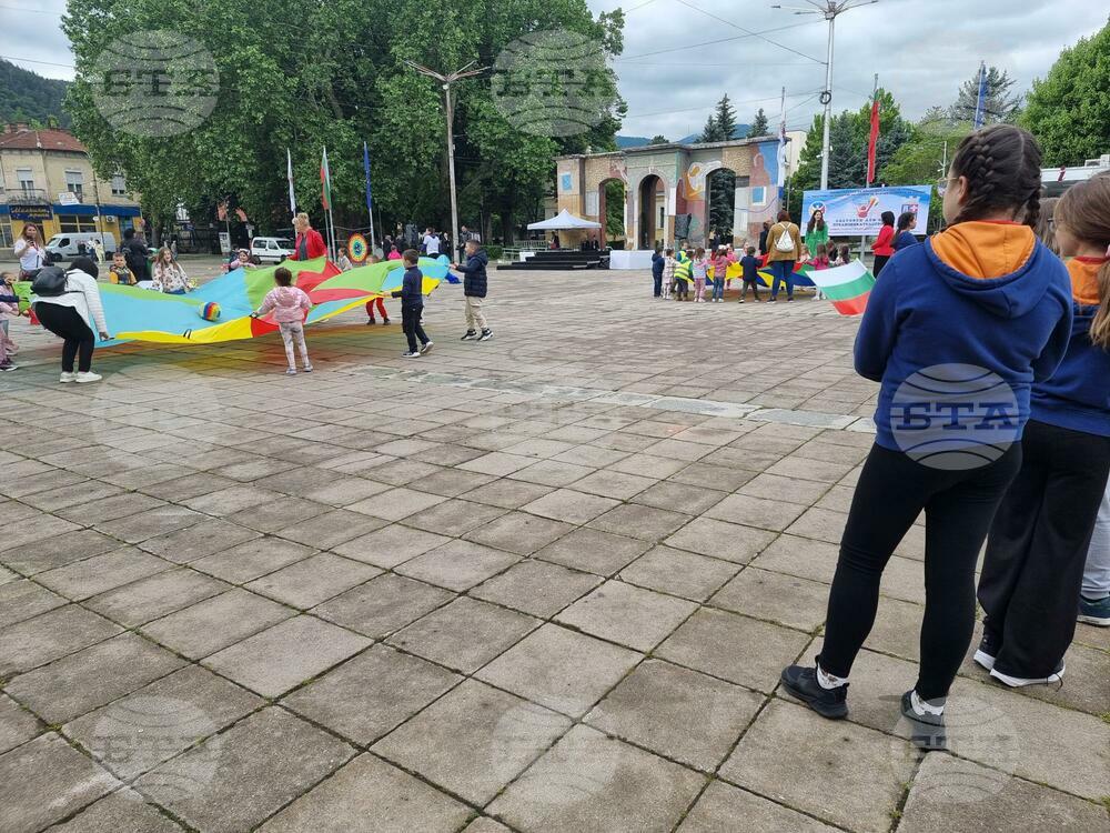 Кюстендил - молебен - празник на православния дух и традиции