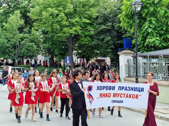 Поставиха началото на осемнадесетото издание на Хорови празници „Янко Мустаков“ в Свищов