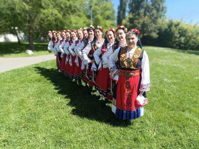 Елеонора Стамболийска, хореограф на „Пирина“ в Памплона: С нашите изпълнения се опитваме да пресъздадем богатството на българския фолклор