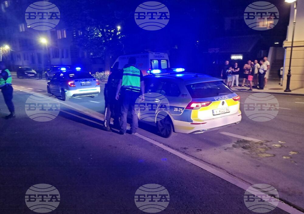 Ямбол - паднал автомобил в река Тунджа