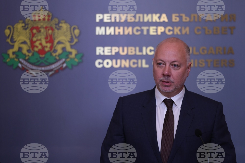 Влизането в еврозоната, където са 20 големи икономики на Европа, има последици за 10, 20, 30 години напред, каза Росен Желязков