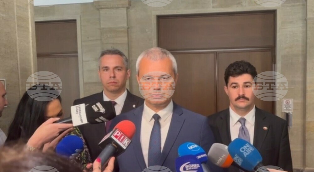 Костадин Костадинов: Няма да позволим шепа нацисти да заличат българската държава