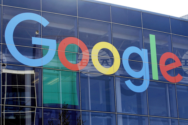 Технологичният гигант "Гугъл" (Google) бе осъден да плати над 314 млн. долара по колективен иск за злоупотреба с данни от мобилни устройства