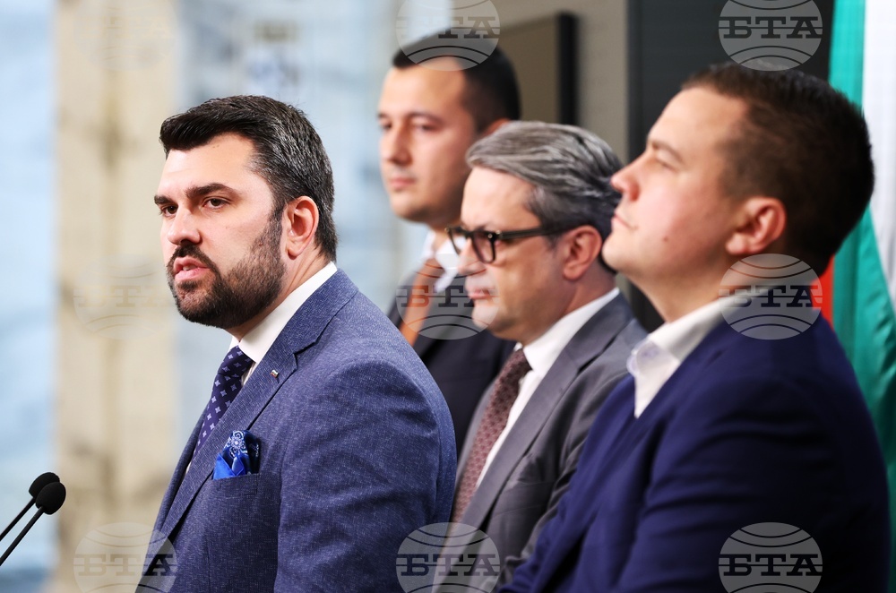 Foreign Minister, MPs Comment on Postponed Vote on Report on North Macedonia's Progress Towards EU Accession