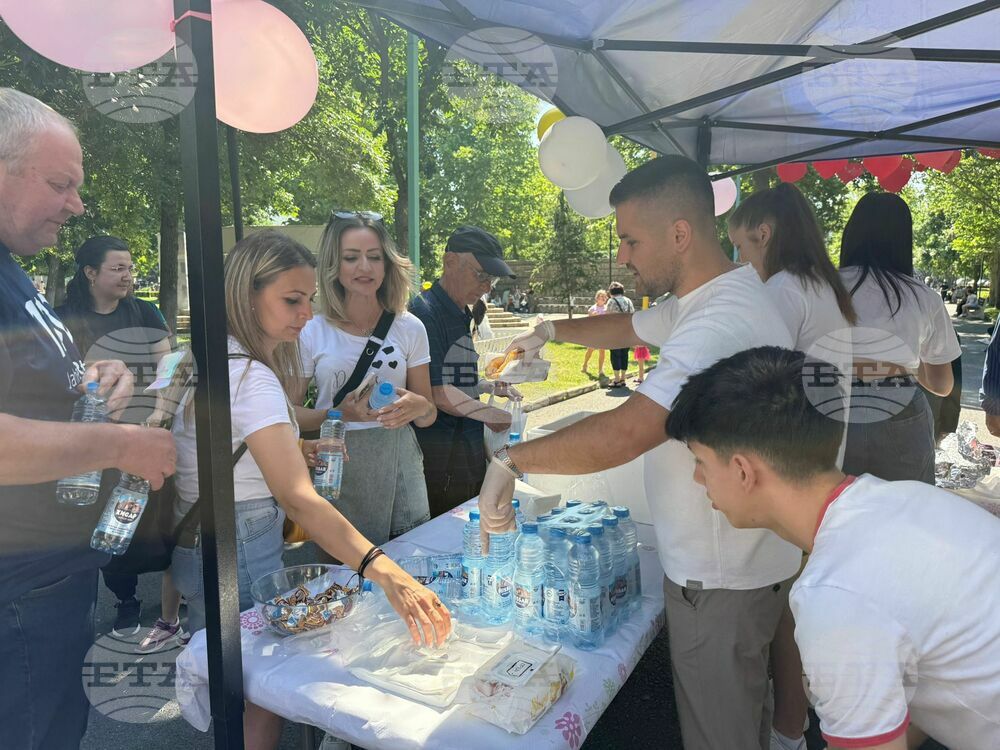 Над 2000 мекици бяха раздадени по случай Деня Арифе в Момчилград