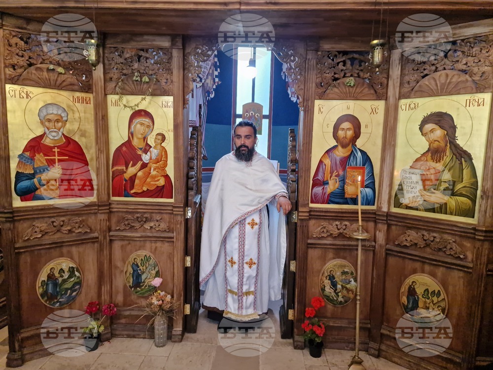 Когато искаме, нека да искаме за всеки един от нас, а не с егоизъм, каза отец Давид в храм „Свети Мина“ във Велико Търново