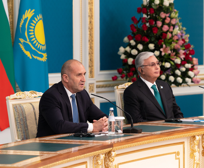 President Radev Addresses Bilateral Business Forum in Astana, Highlights Importance of Trans-Caspian Corridor