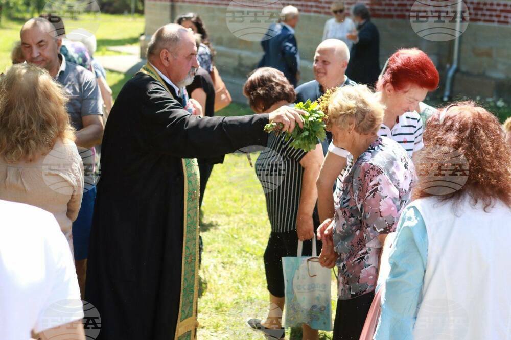 В търговищкия квартал „Въбел“ отбелязаха храмов празник и направиха селищен сбор