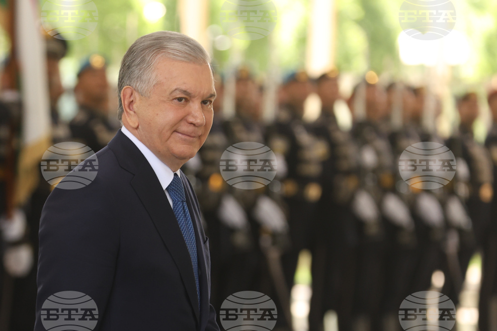 Узбекистан - президент - официално посрещане - Шавкат Мирзийоев