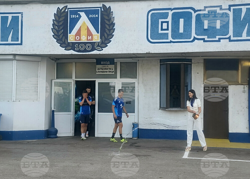 Левски започна подготовка с 20 играчи, двама нови и млад вратар