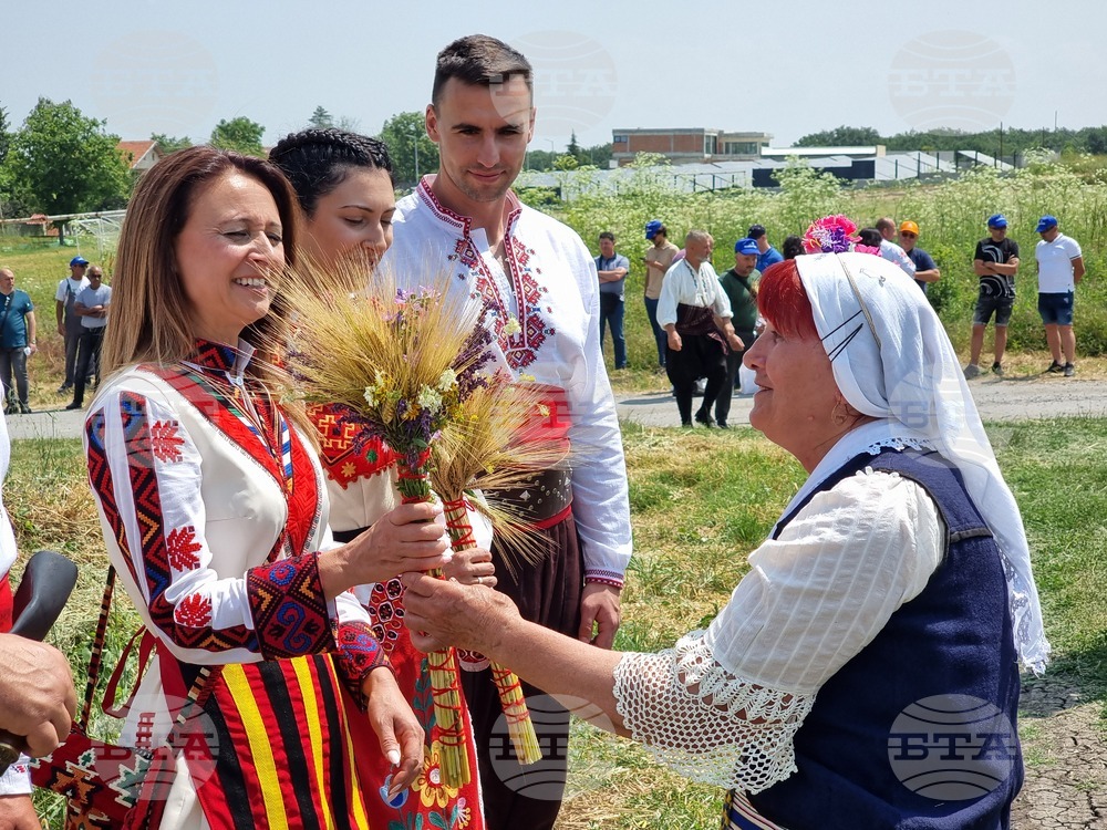 Село Търнава - откриване на жътвената кампания