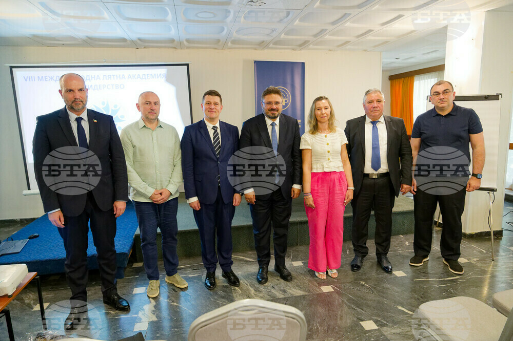 Bulgarian Consul General in Thessaloniki, Directors General of BTA, BNR among Guests of International Academy in Kavala