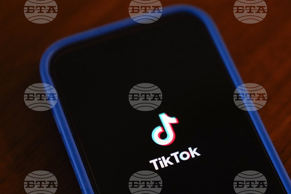 Доналд Тръмп удължи срока за сключване на сделка за "ТикТок" с още 90 дни
