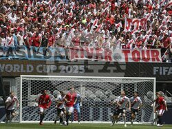 CWC River Plate Urawa Red Diamonds Soccer