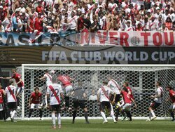 CWC River Plate Urawa Red Diamonds Soccer