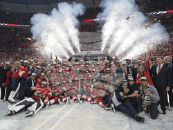 APTOPIX Stanley Cup Oilers Panthers Hockey