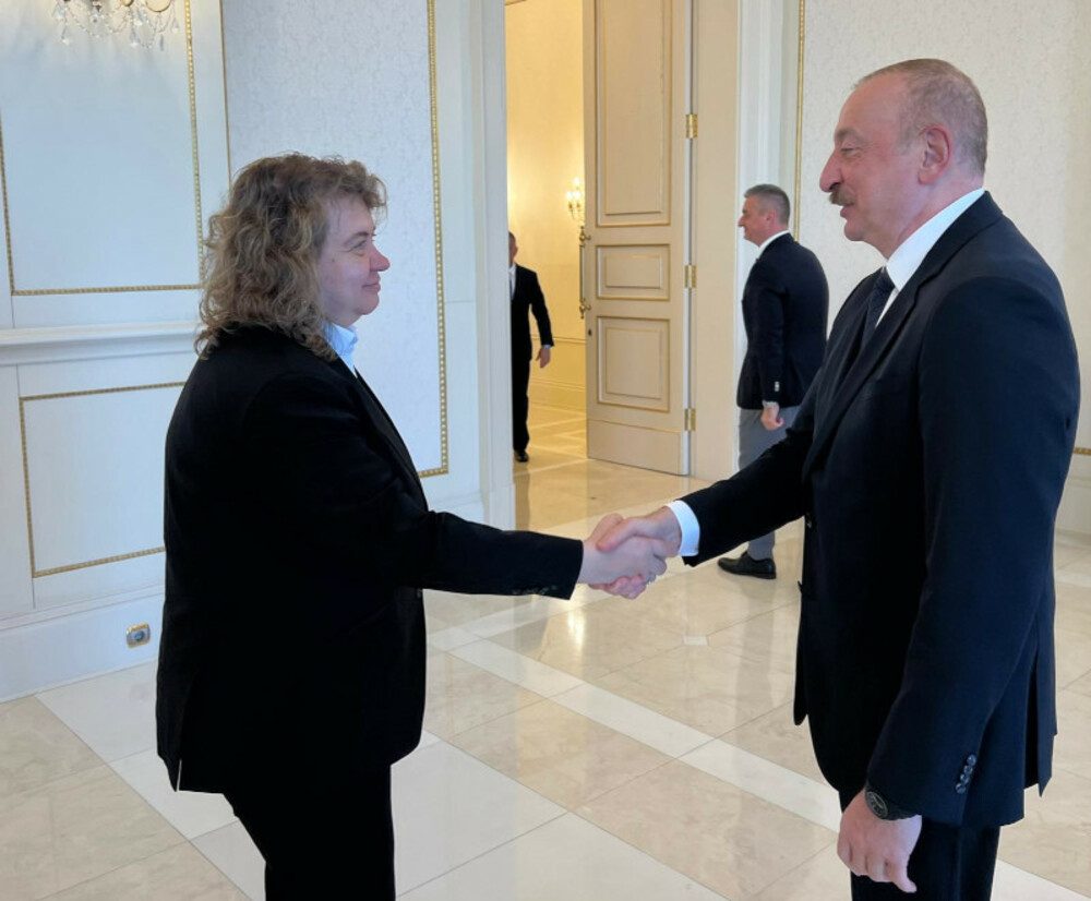 Народно събрание: Азербайджан е ключов партньор на България в областта на енергетиката, заяви председателят на парламента Наталия Киселова на среща с президента на Азербайджан Илхам Алиев