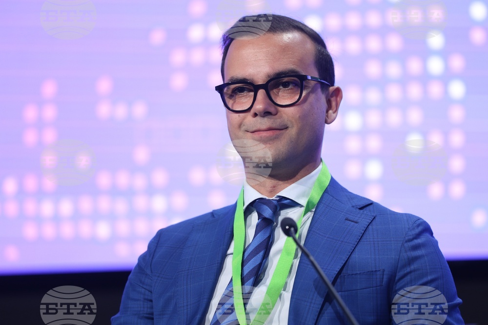 ИАНМСП подкрепя интернационализацията на малките и средните предприятия, каза Бойко Таков