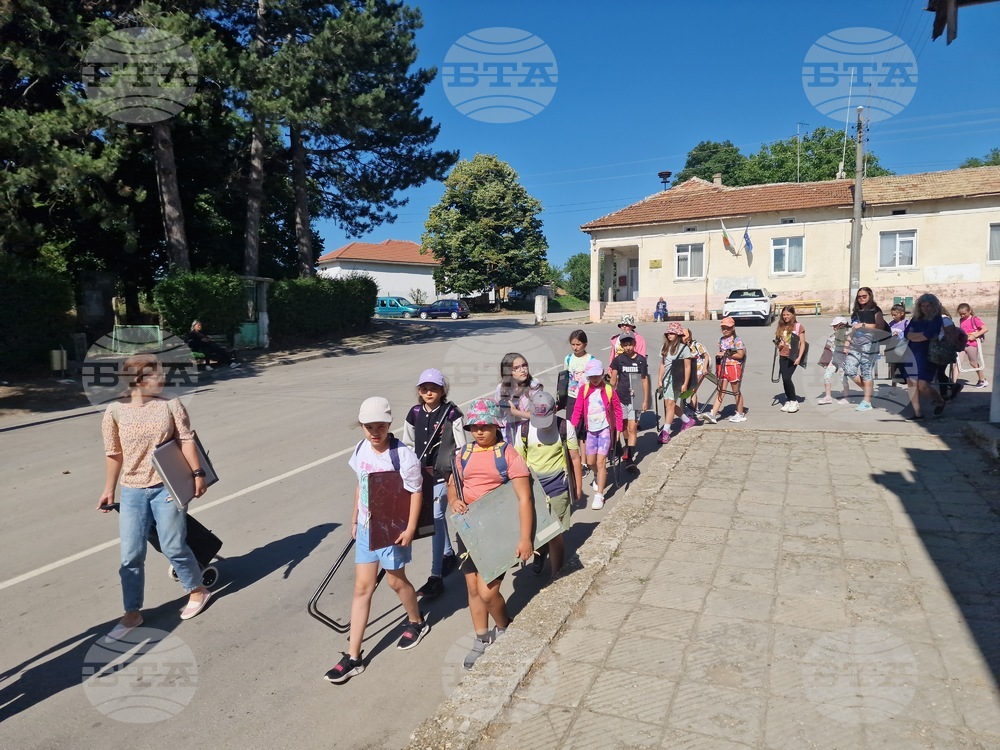 Село Момино - творчески пленер за деца