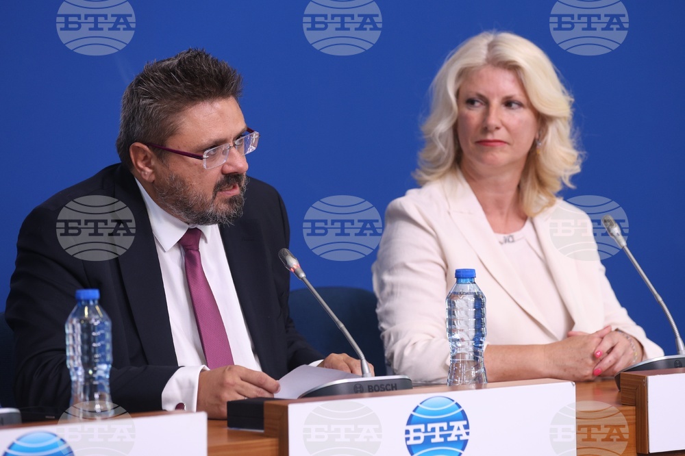 Национален пресклуб на БТА - София - Българска телеграфна агенция - Британско-българска търговска камара - договор - подписване