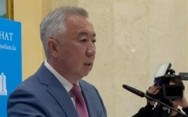 Казинформ: Министърът на икономиката на Казахстан коментира алтернативни маршрути за доставки за Казахстан предвид нестабилната ситуация в Иран