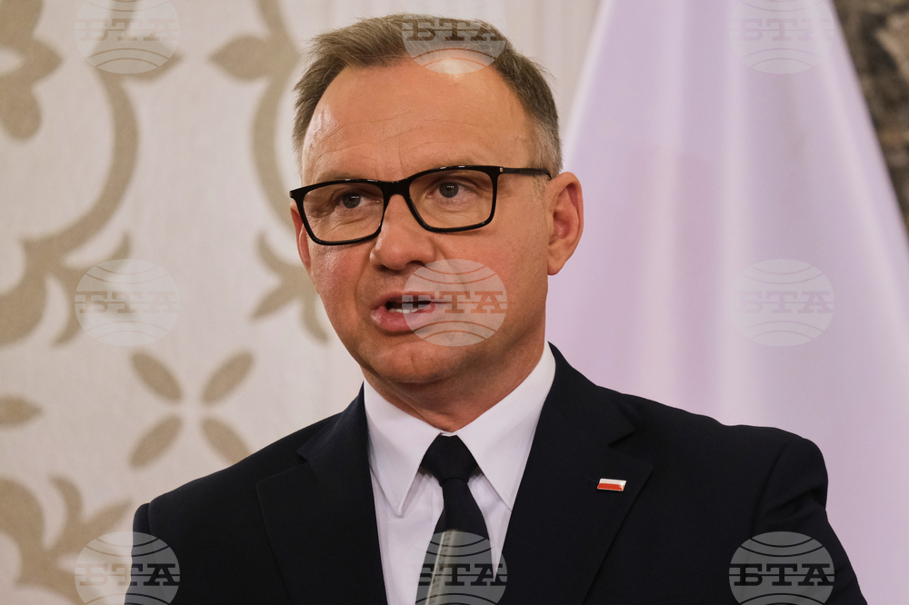 Полският президент Анджей Дуда пристигна в украинската столица Киев за среща с колегата си Зеленски