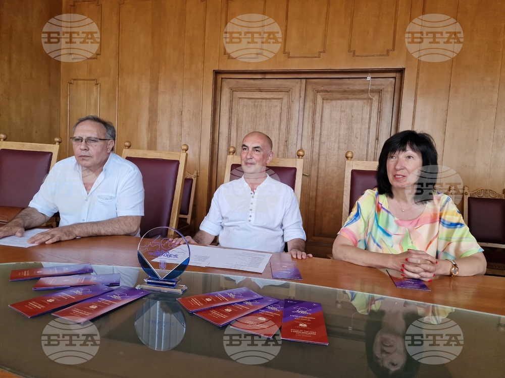 Аудио-визуалният спектакъл „Звук и светлина“ на Царевец ще бъде представен за първи път с музика на живо