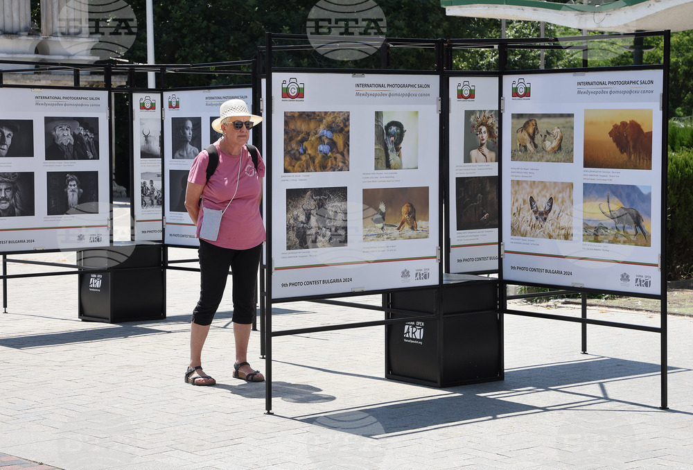 Варна - Международна фотографска изложба IX PHOTO CONTEST BULGARIA