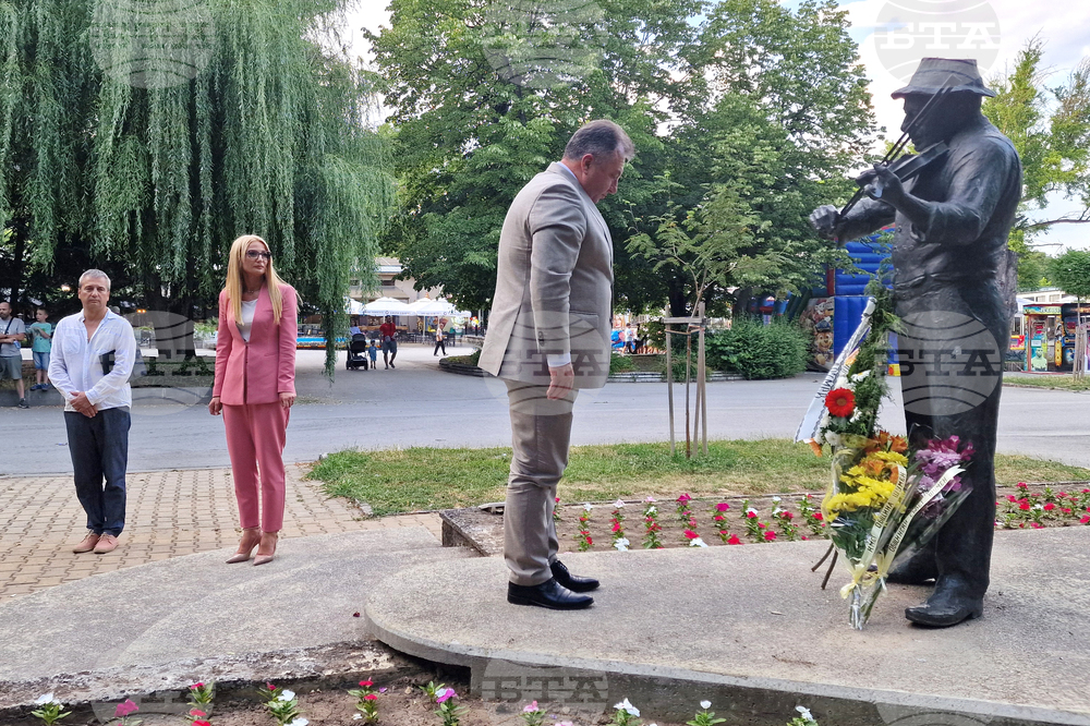 Шумен - Комедиен театрален фестивал „Тодор Колев“ - откриване