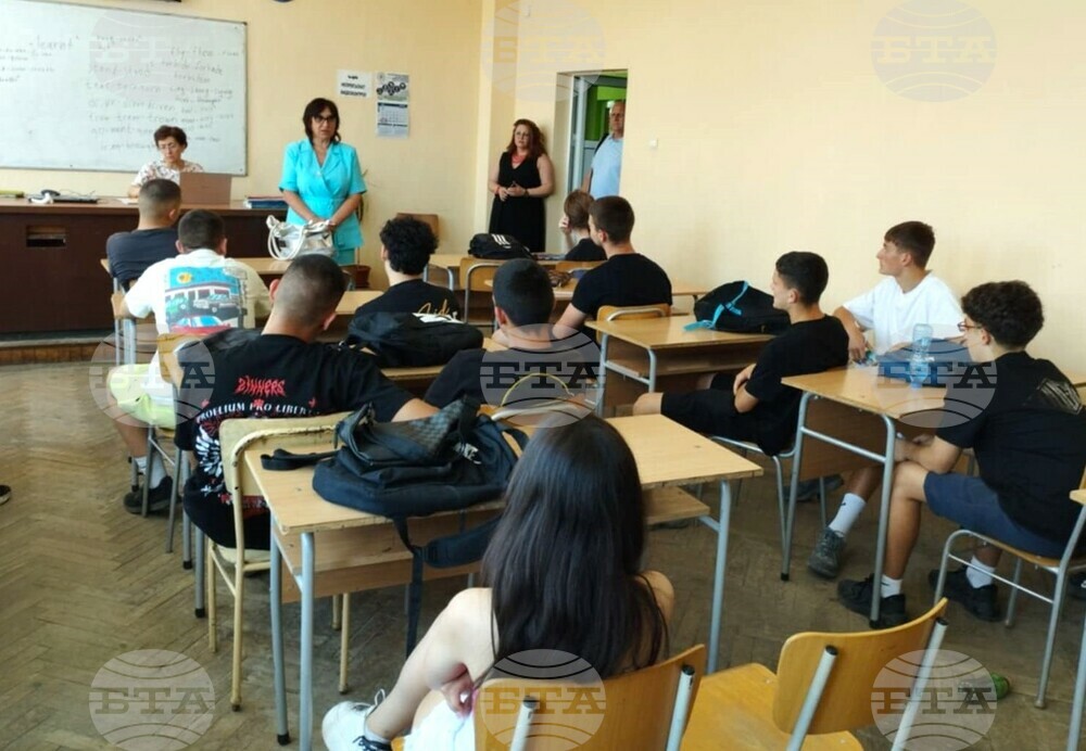 В Плевен започна кампания сред децата за безопасно управление на електрически тротинетки