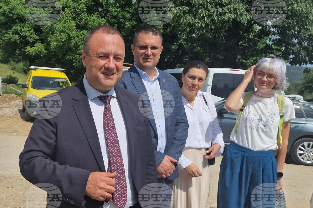 Село Черни Осъм - Природонаучен музей - обновяване