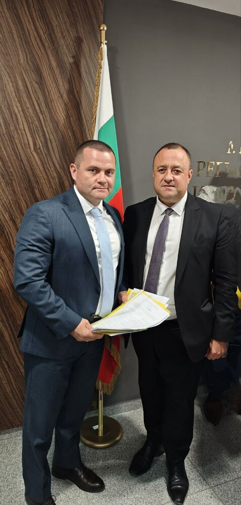 Кметът на Русе Пенчо Милков подписа с МРРБ споразумения за реализиране на нови 5 проекта за над 9,3 милиона лева