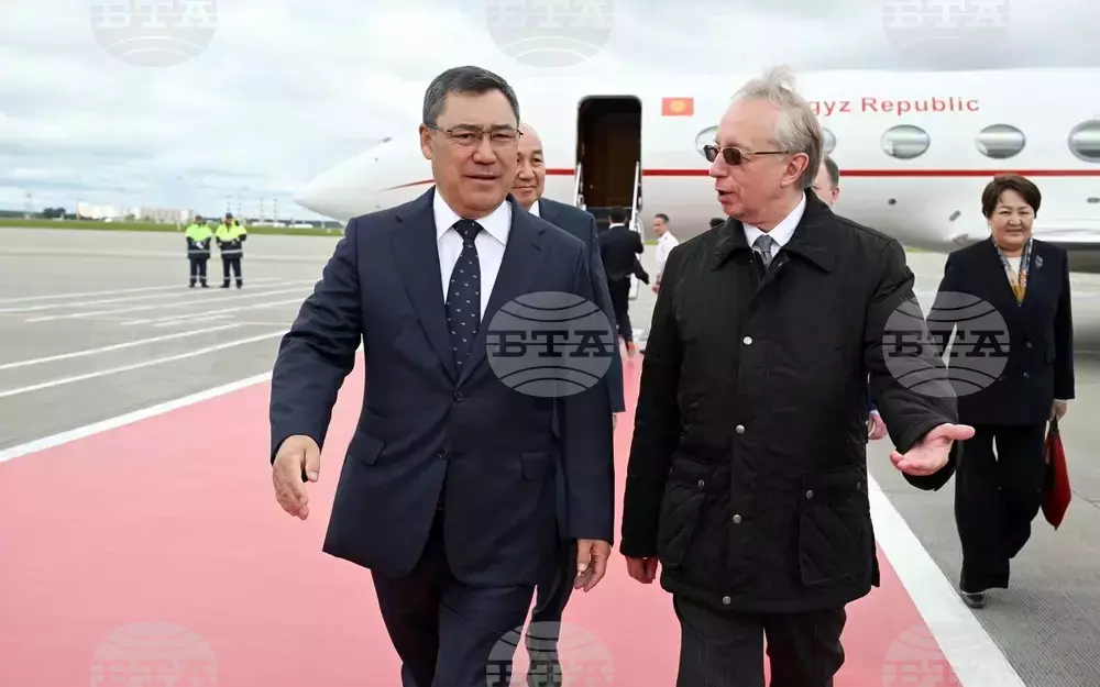 КАБАР: Президентът на Киргизстан пристигна на работно посещение в Москва