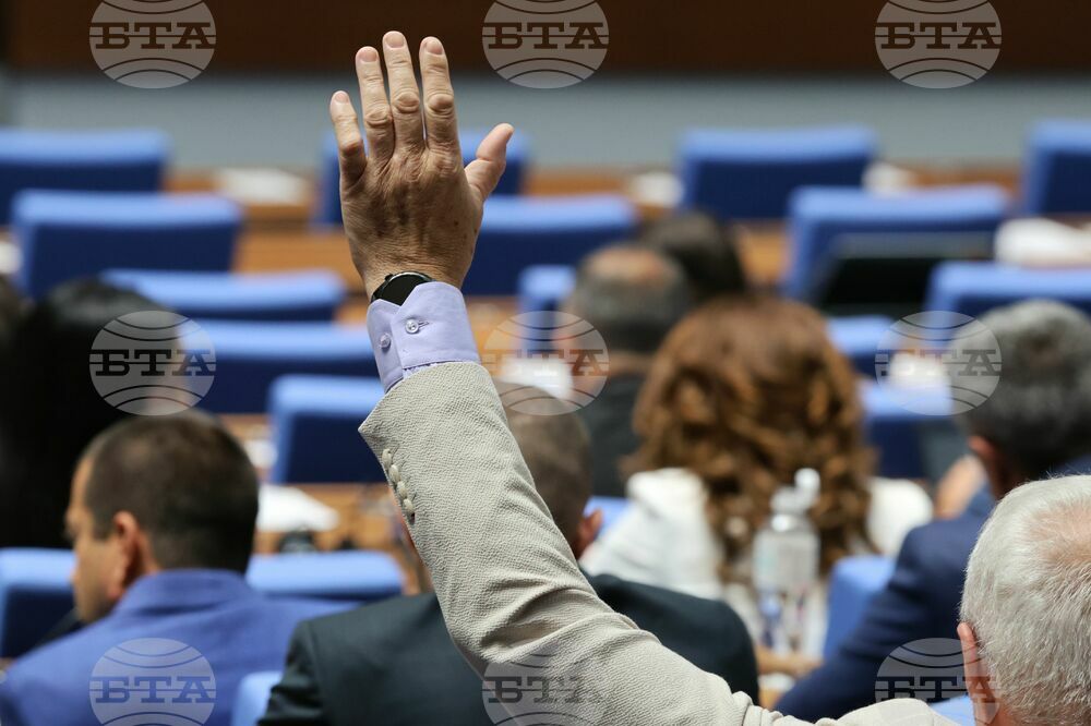 Депутатите приеха на първо четене три от четири законопроекта за промени в Административнопроцесуалния кодекс