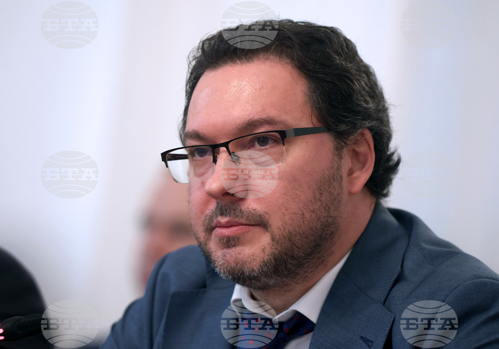 До момента нямаме отговор от президентството по процедурата за назначаване на главен секретар на МВР, каза министър Даниел Митов